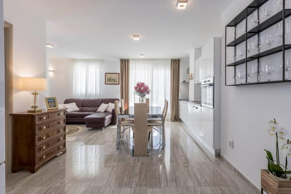 Luxury Rooftop Apartment Zalato 斯普利特 外观 照片