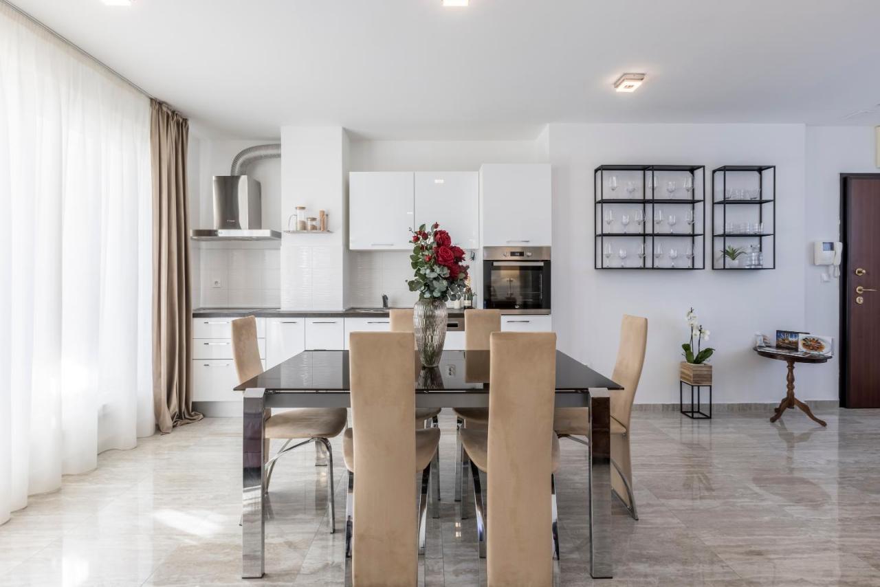 Luxury Rooftop Apartment Zalato 斯普利特 外观 照片